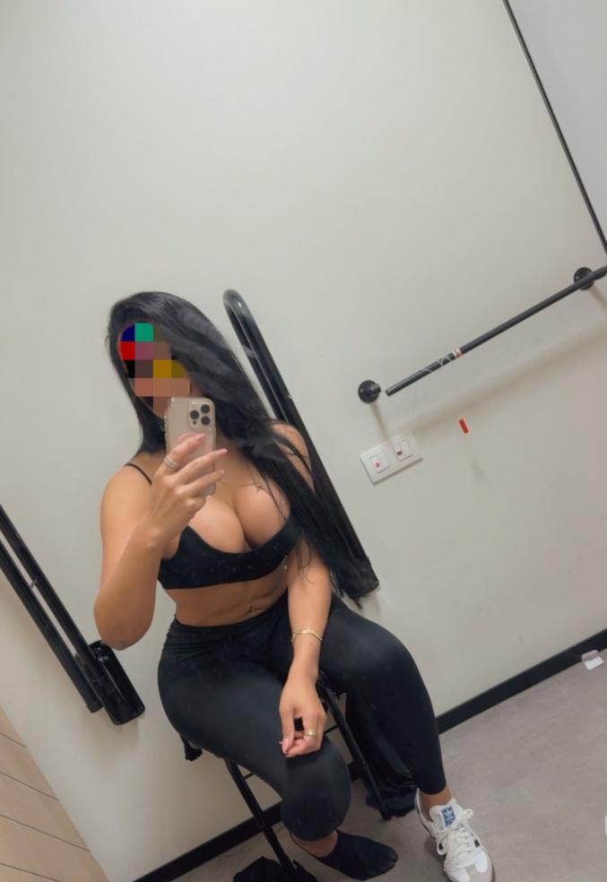603498469|MAR|Chica