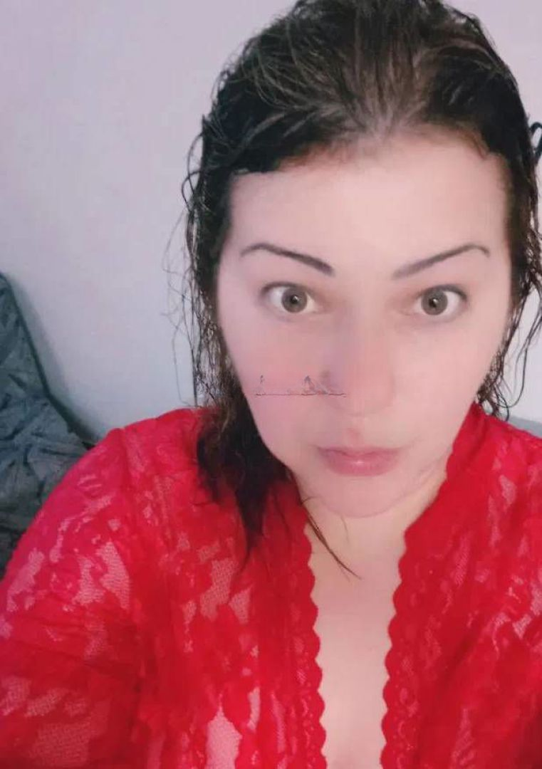 624033297|MASAJISTA|Chica