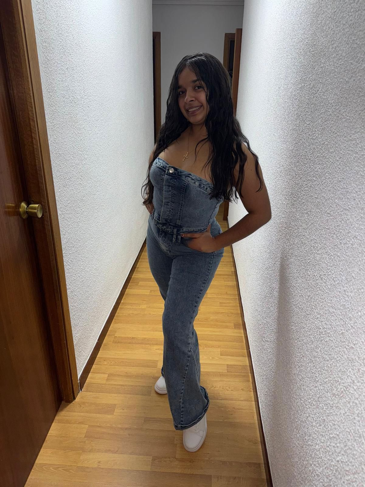 612230927|VALENTINA|Chica