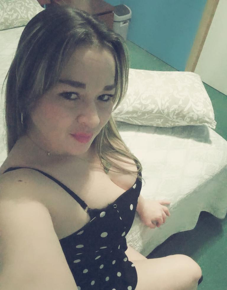 643120863|VALERIA|Chica
