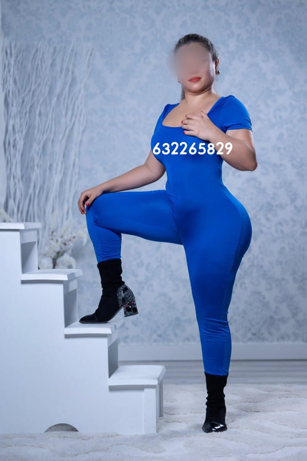 gallery-photo