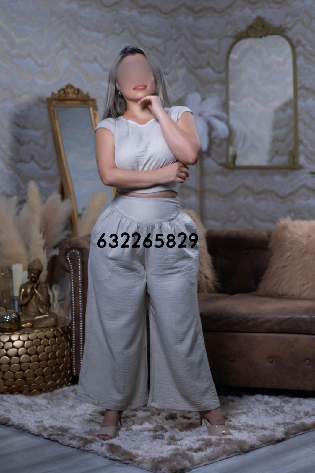 gallery-photo