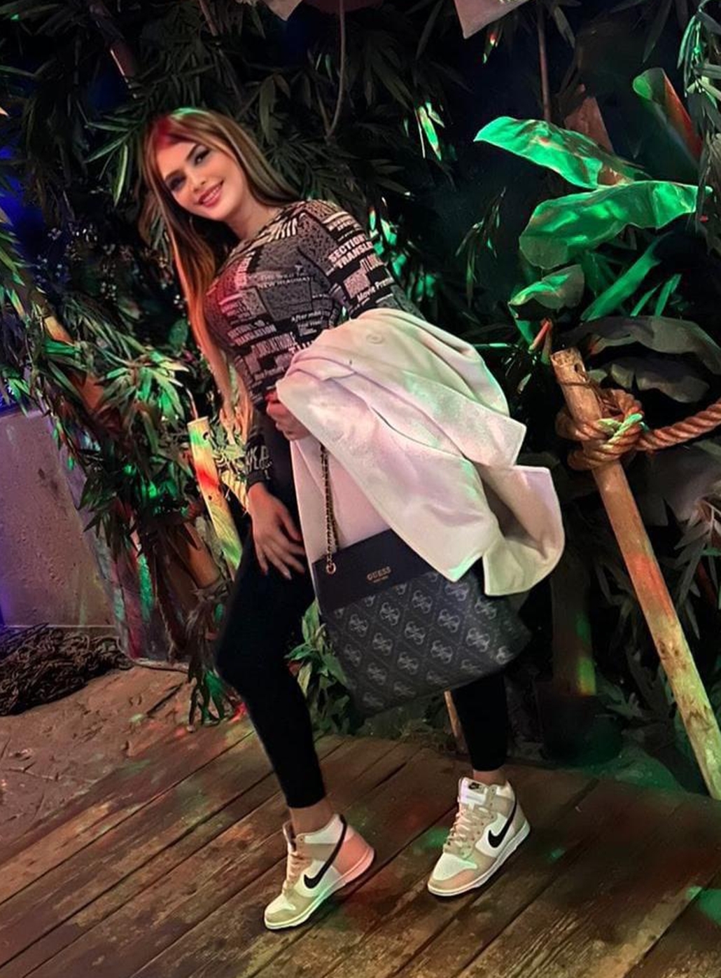 603381040|BELLA PAULETH|Chica