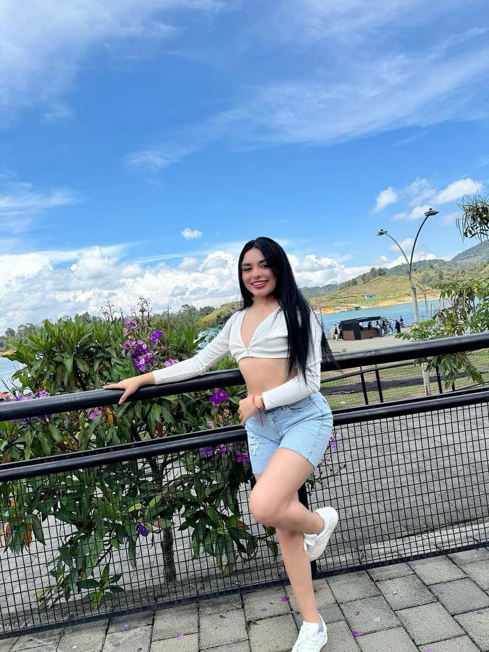 645998514|ISA|Chica