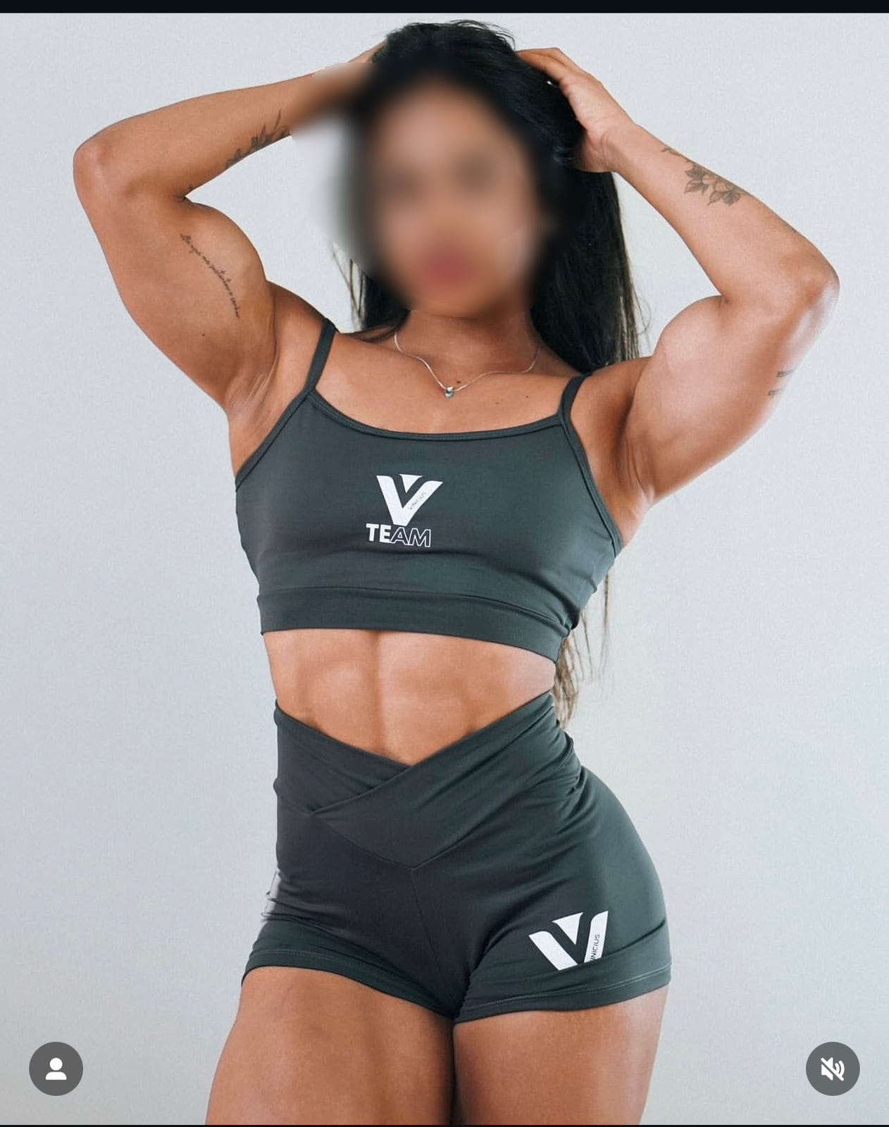 603575436|VELA|Chica