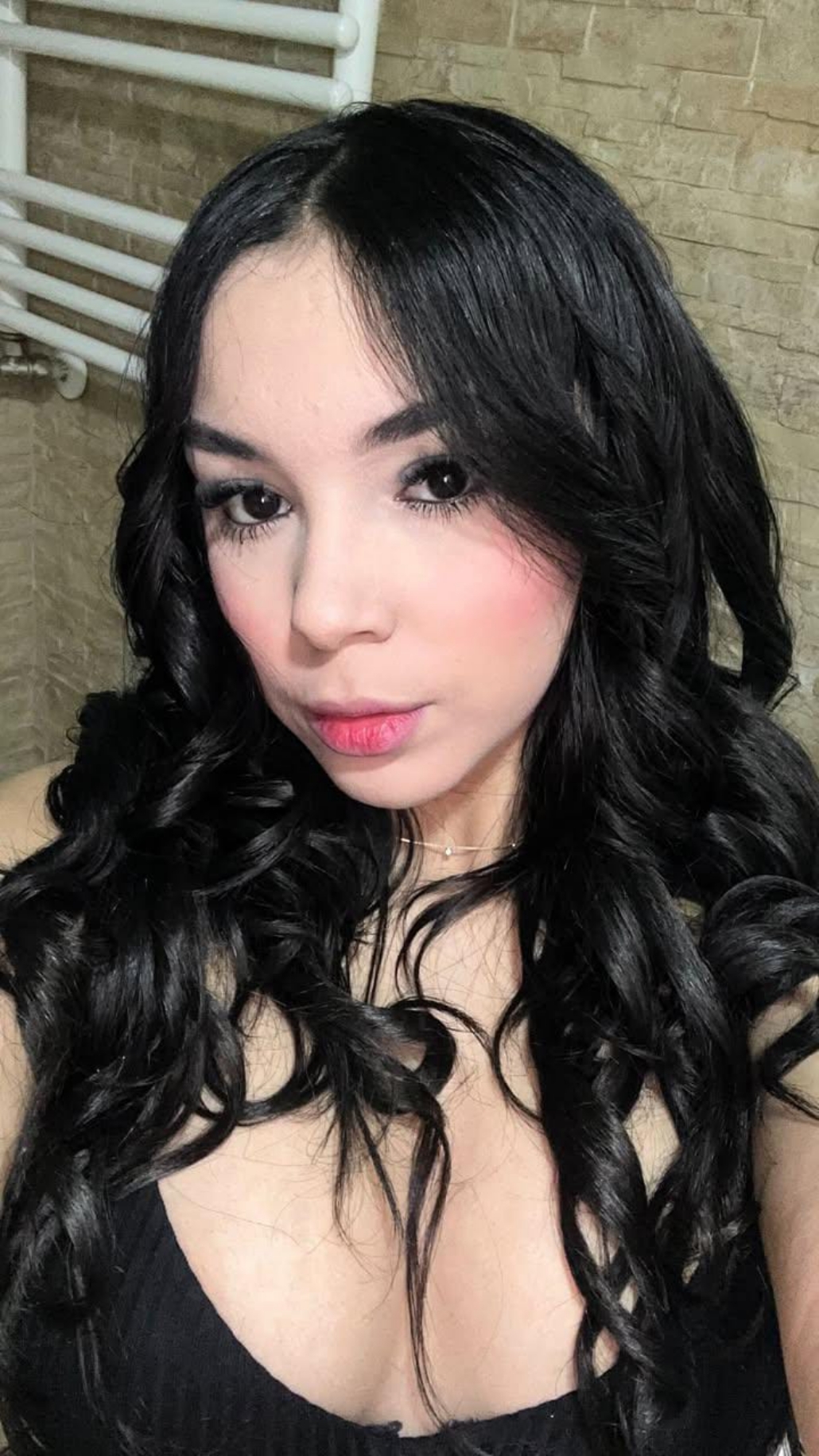 685411285|CRISTAL|Chica