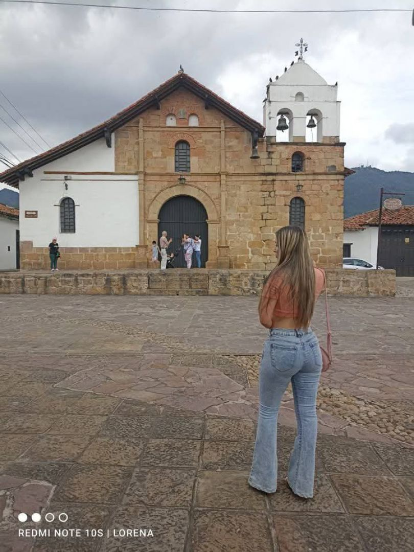677028488|INDIRA|Chica