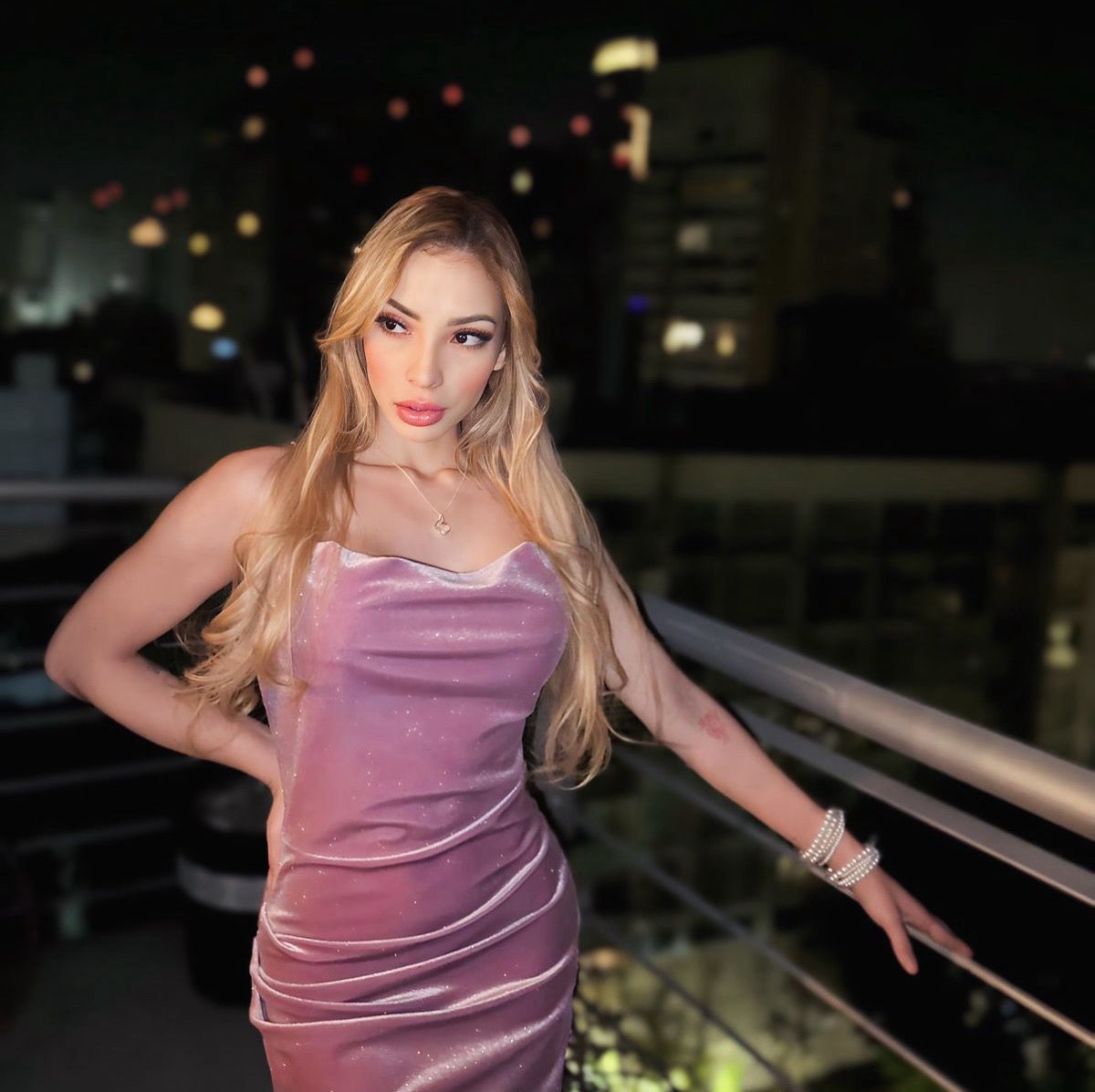 655626762|ISIS|Chica