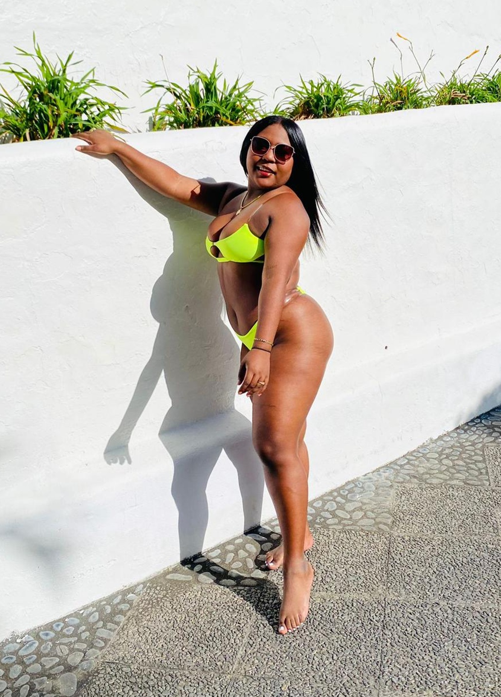 617352083|JIMENA|Chica