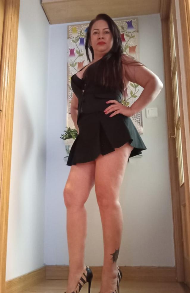 637118519|SARAH|Chica