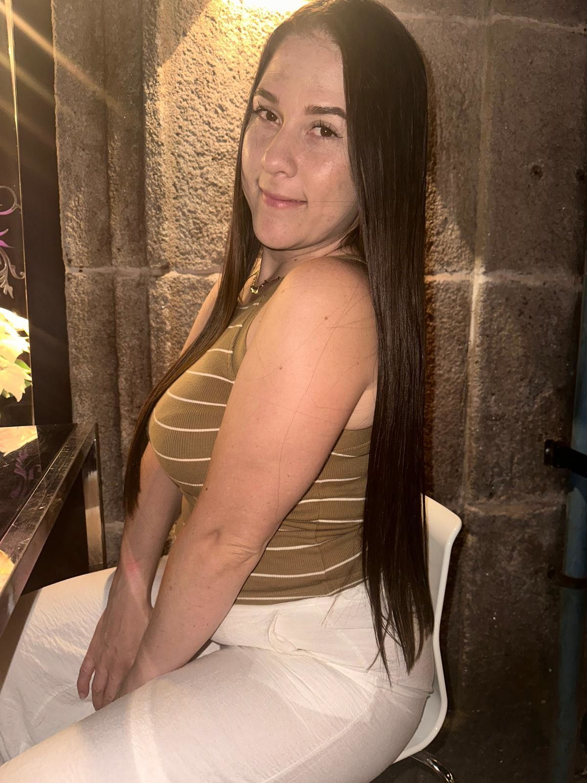 643158021|CLOE|Chica