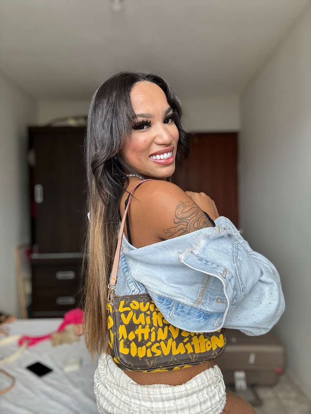 624138476|MARTINA|Escort
