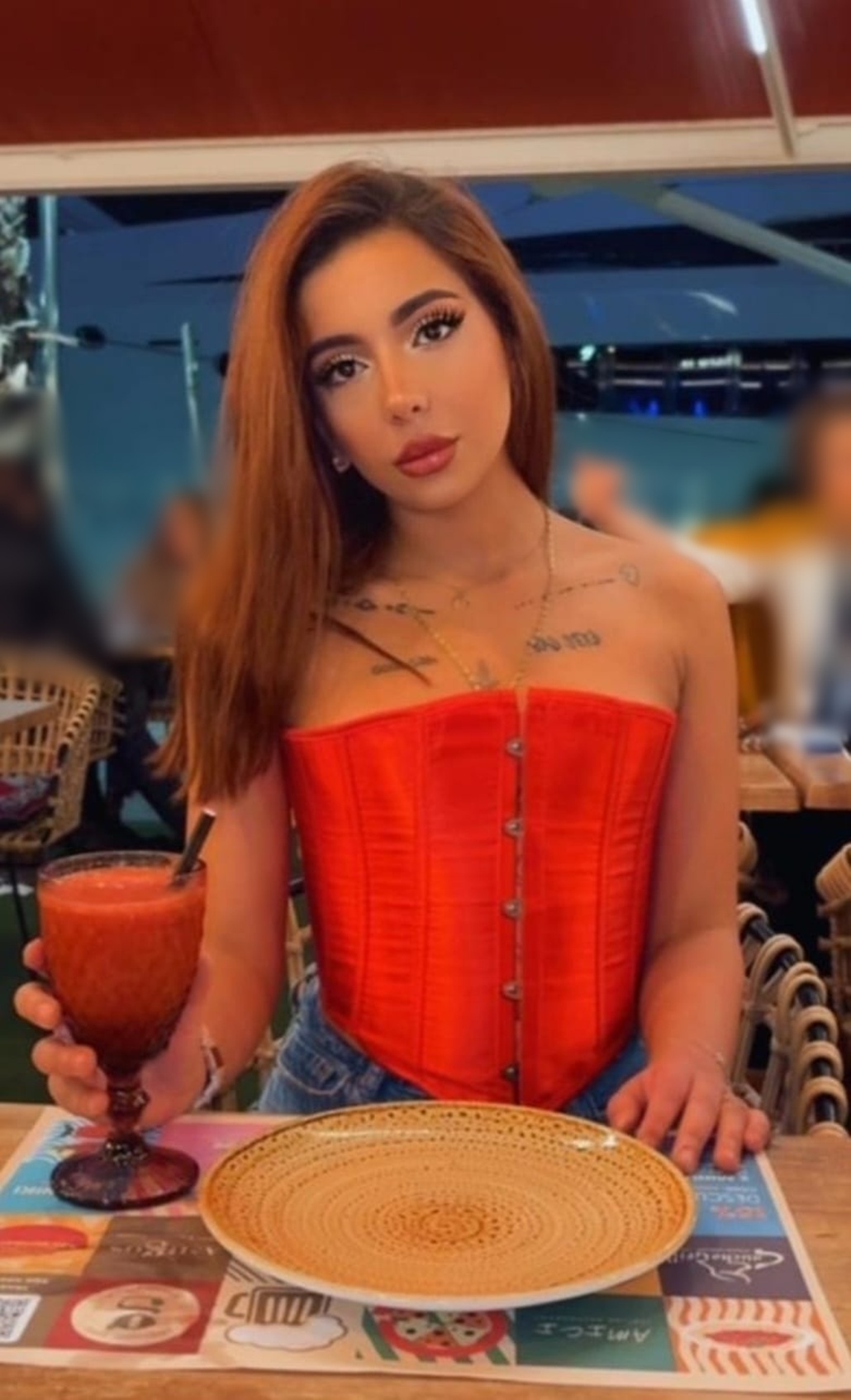 680615957|LAURA|Escort