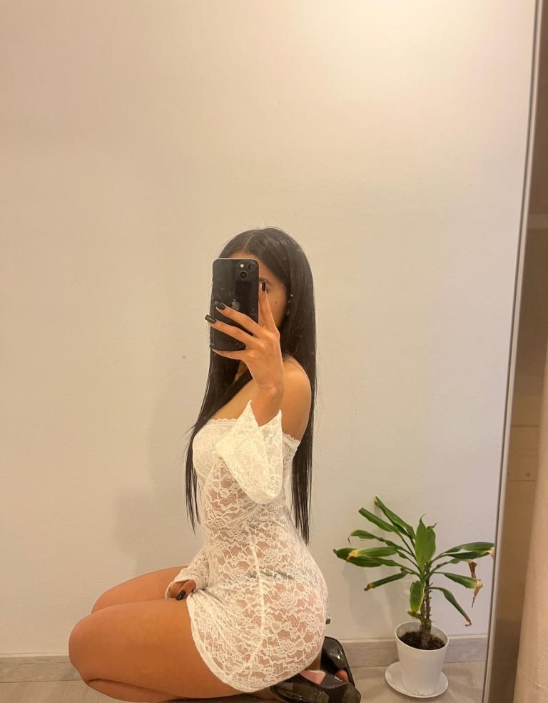 661133448|MICAELA|Chica