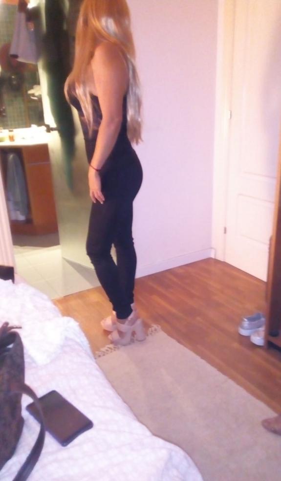 637154383|Mirela|Chica