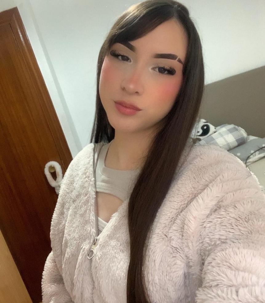 722580045|HELEN|Chica