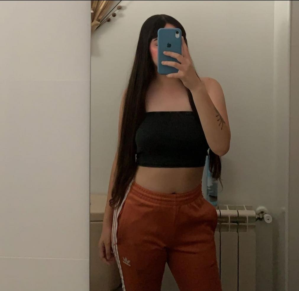 722580045|HELEN|Chica