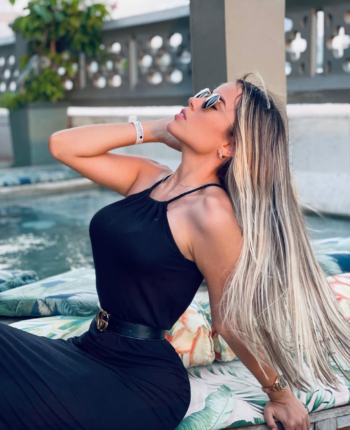 641350112|JENIFER|Chica