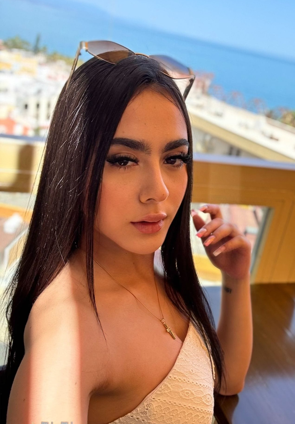 662028651|MARIAM|Chica