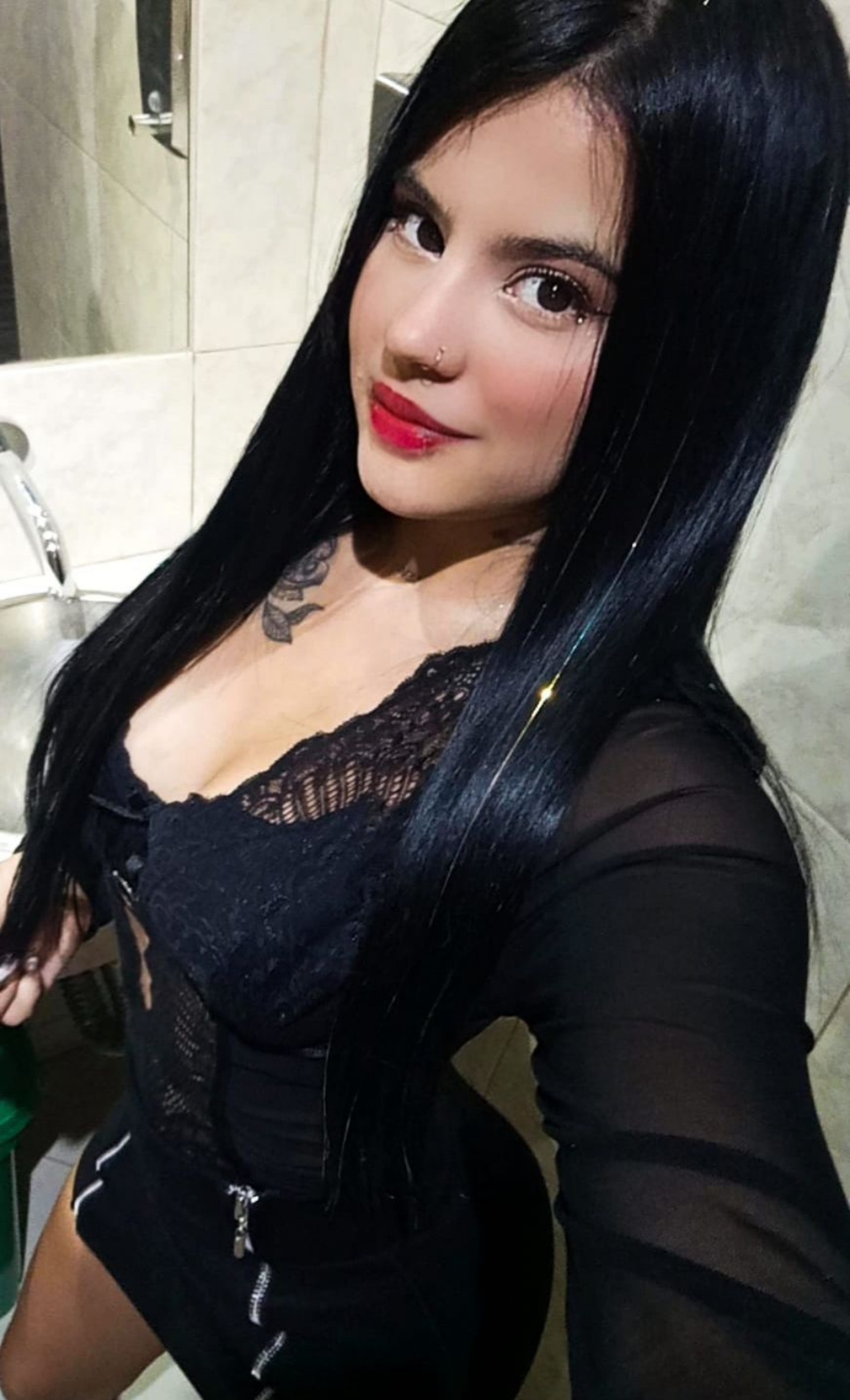 632022462|MARIANA|Escort