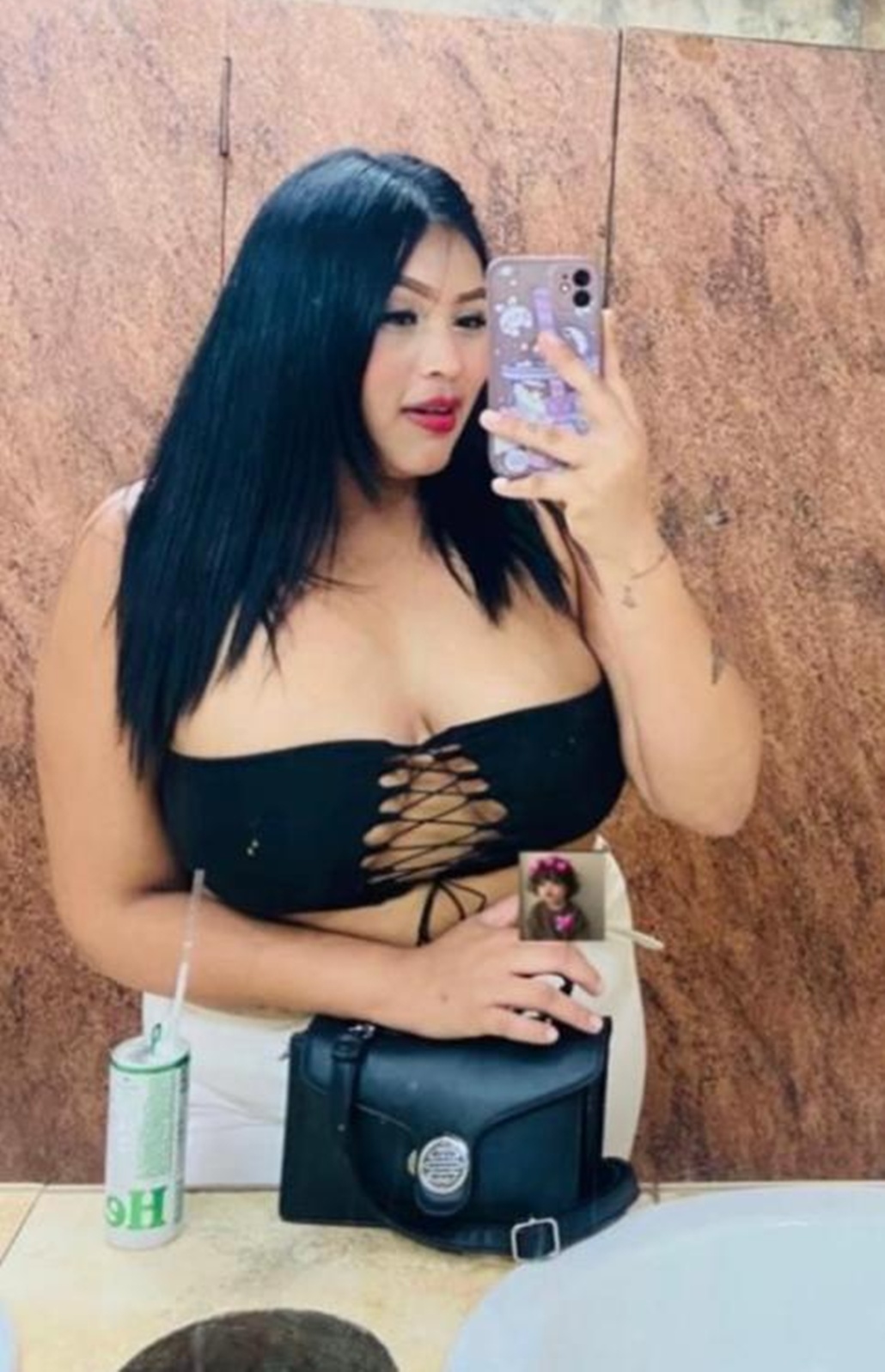 617350402|KARLA|Chica