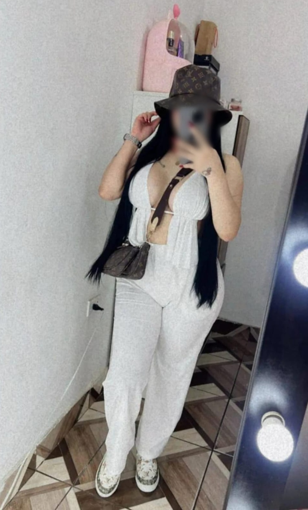 633112955|DIANA|Chica