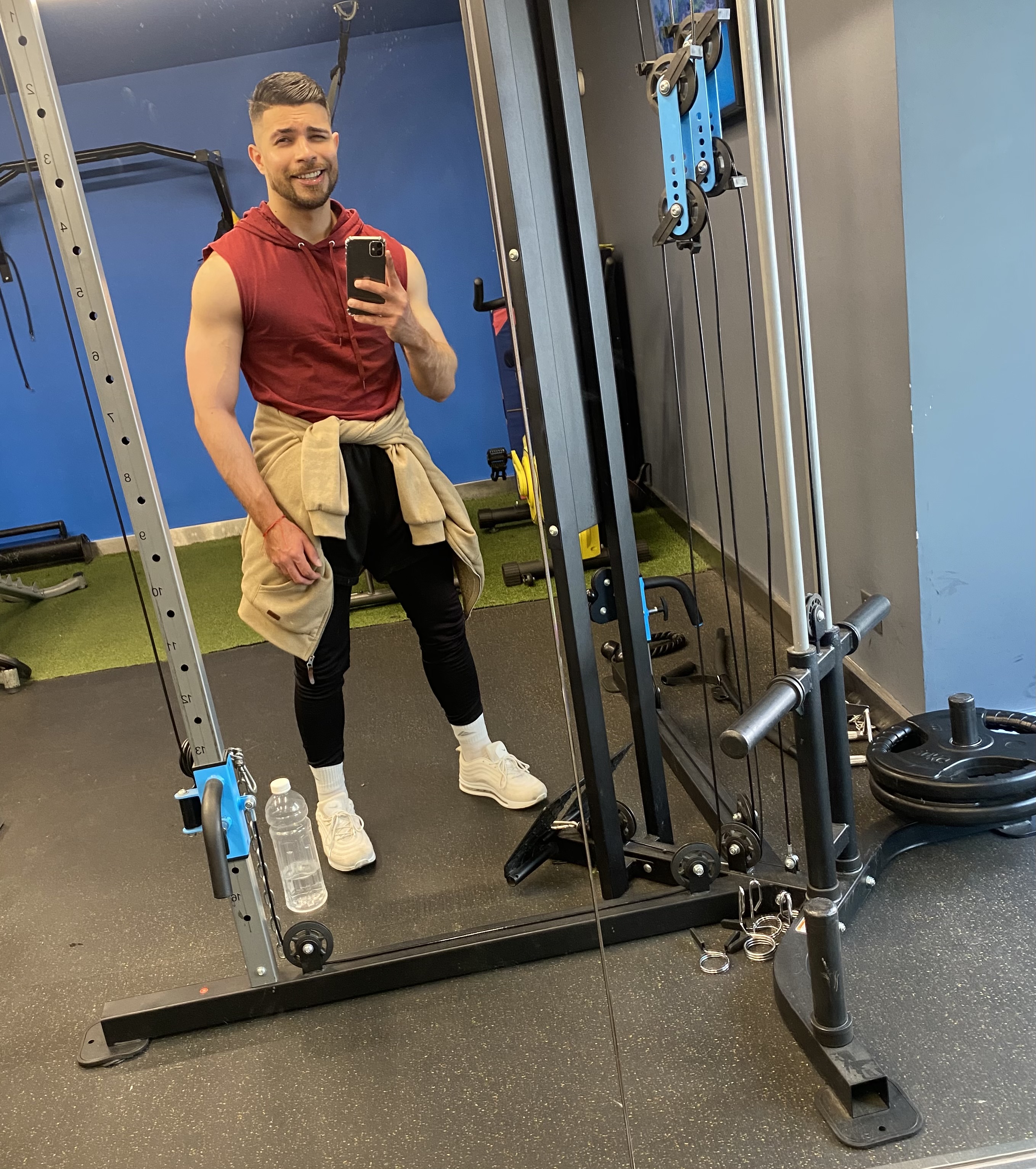 677128804|VICTOR|Chico