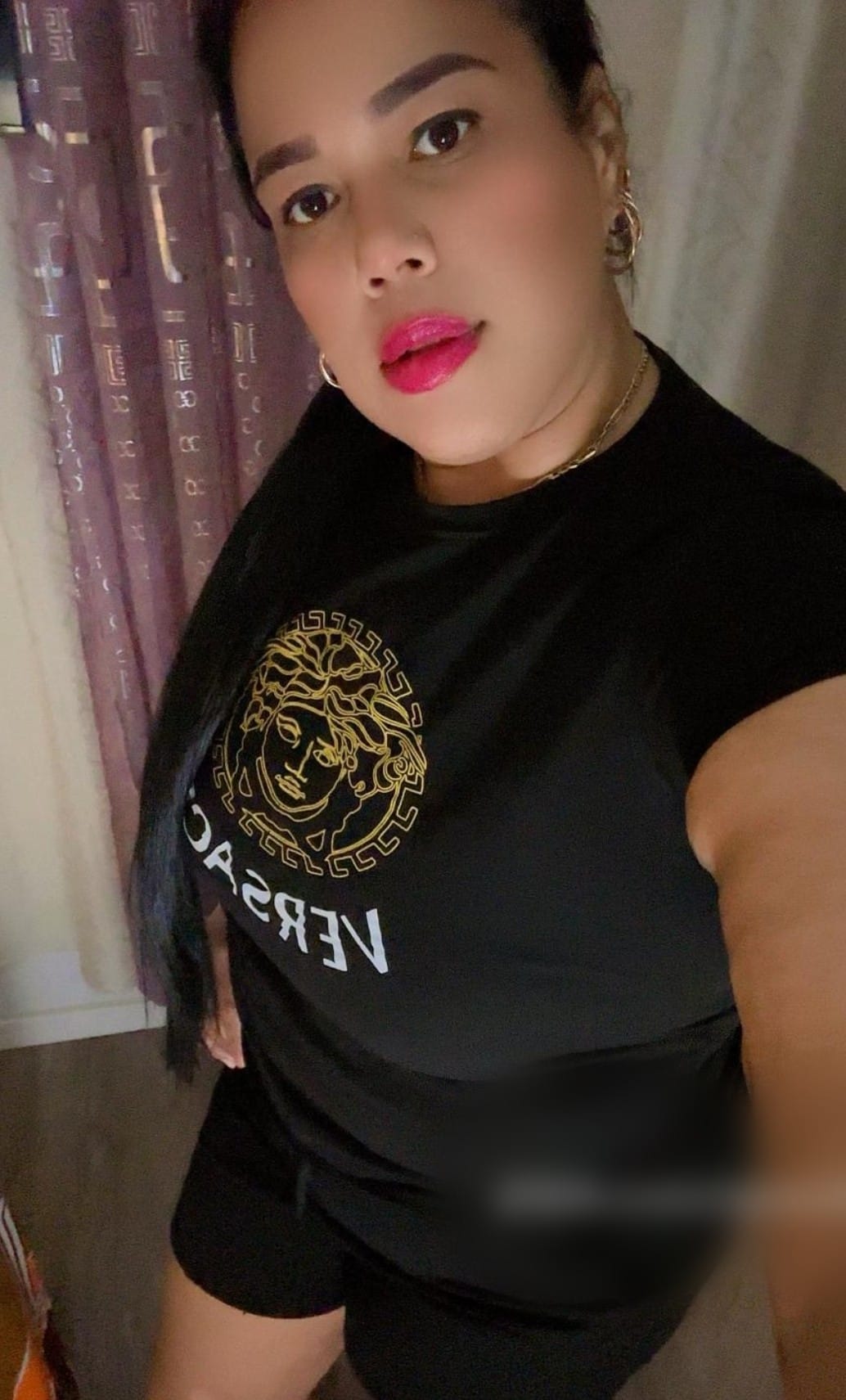 643482605|LYLY|Chica