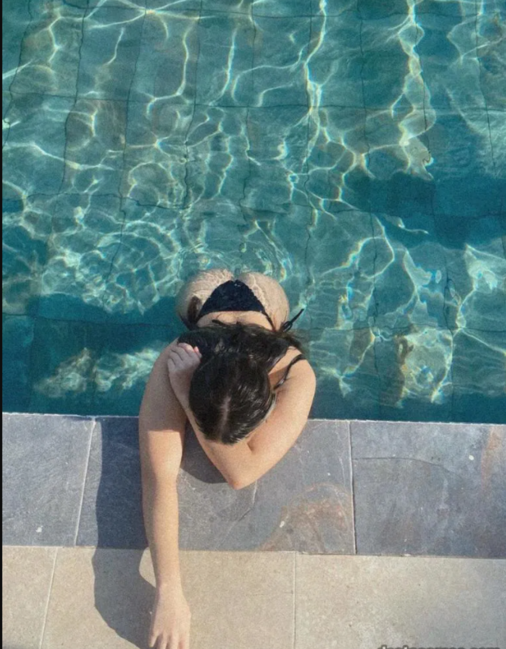 608139180|BELLA|Chica