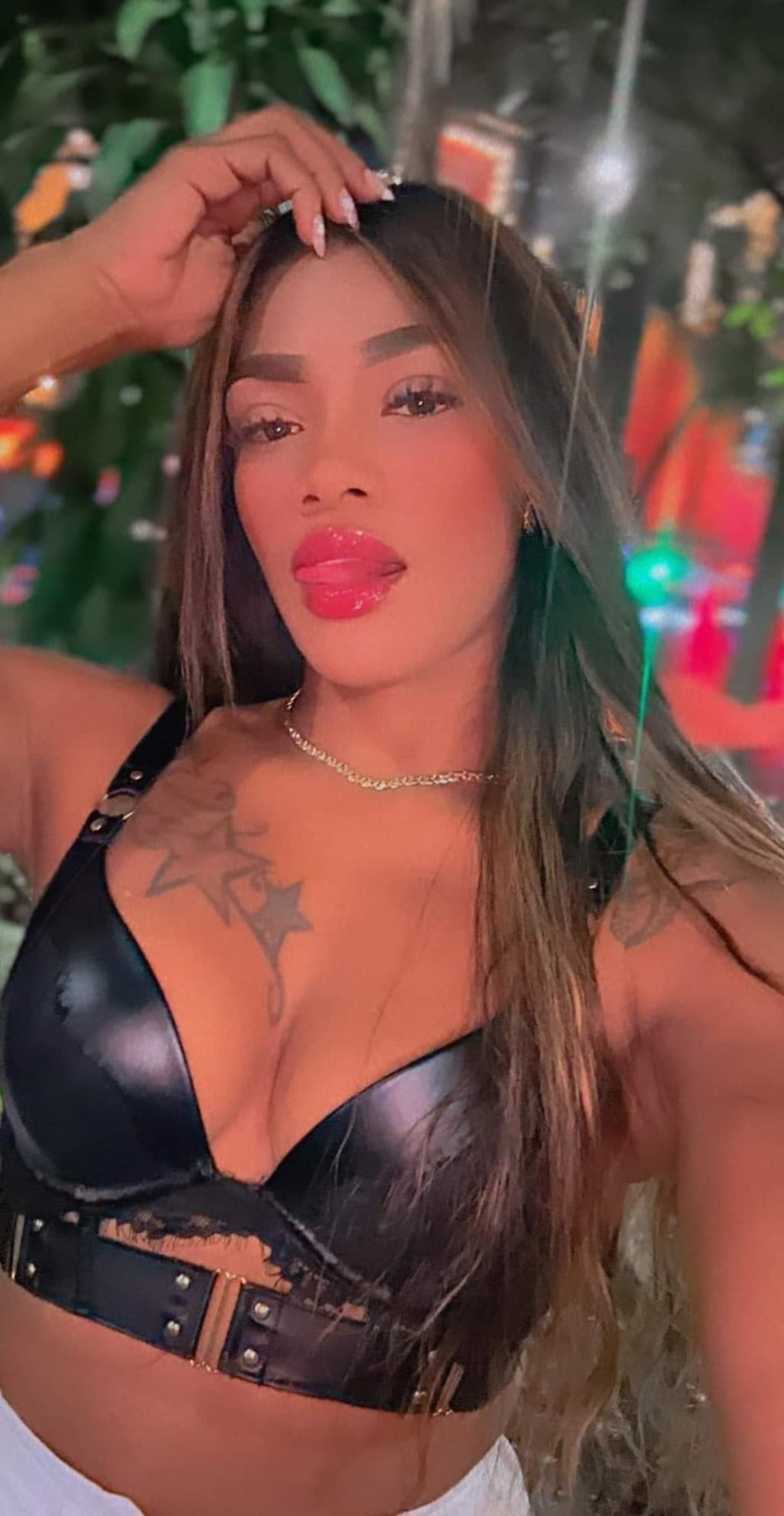 680615957|MICHELLE|Chica