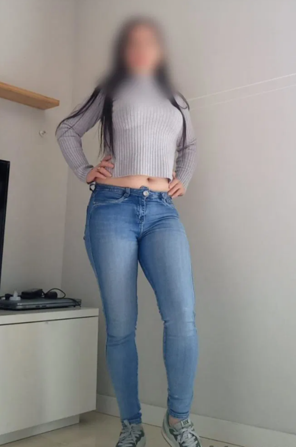 632813148|ANDREA|Chica