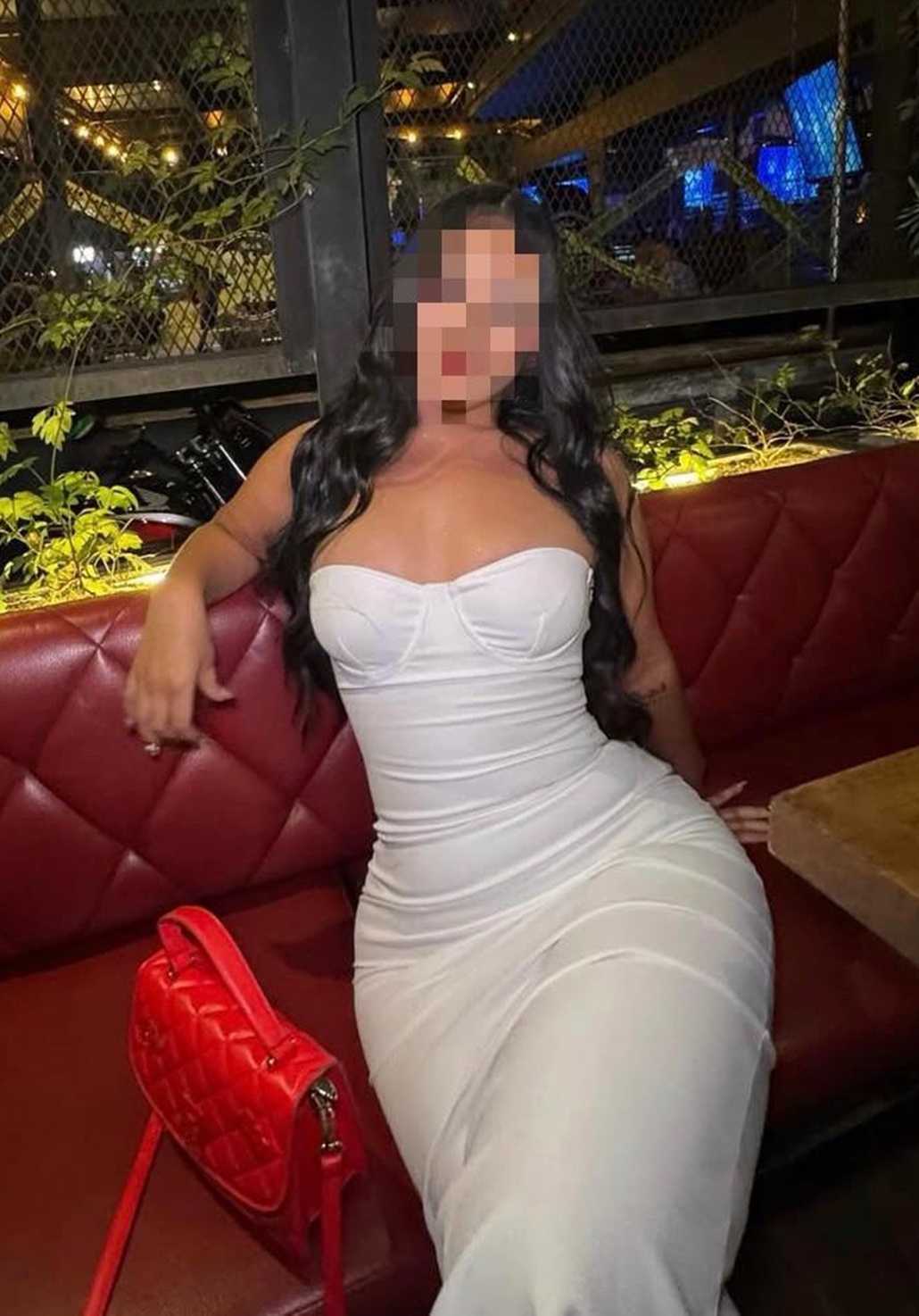 641893747|MARIANA|Escort