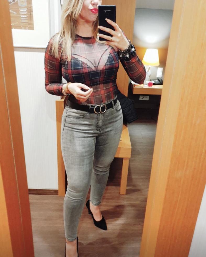 685656585|CAROLINA|Chica