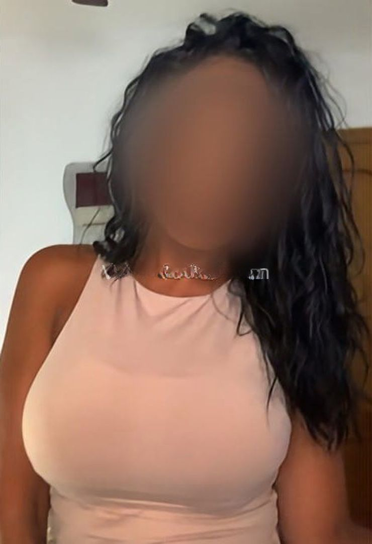 628828906|SHEILA|Chica