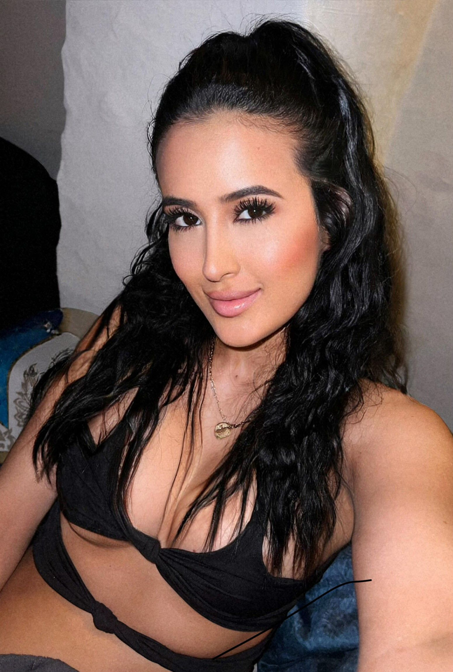 666818446|VANESA|Chica