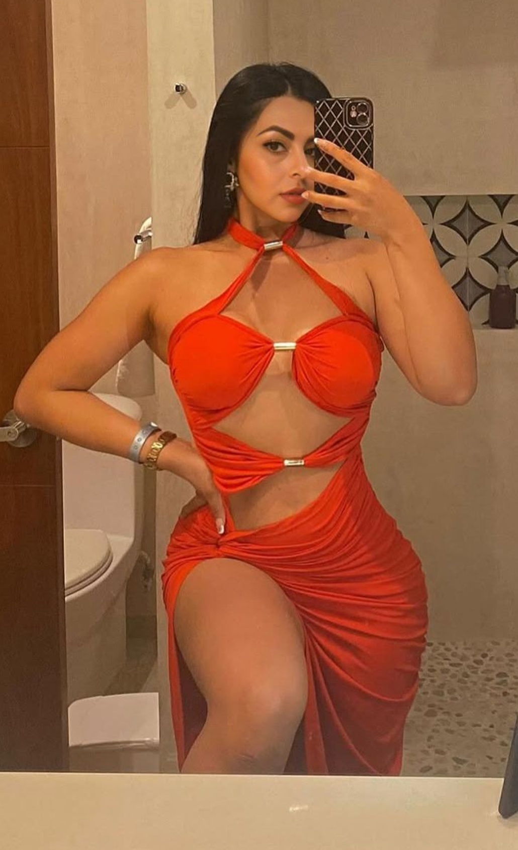 603358150|STEFY|Escort