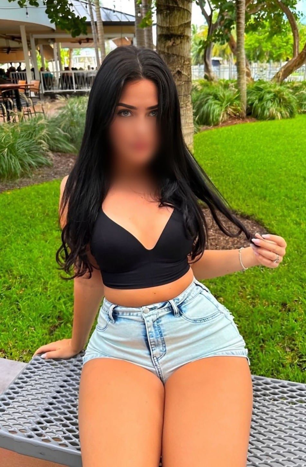663317917|SARA|Puta
