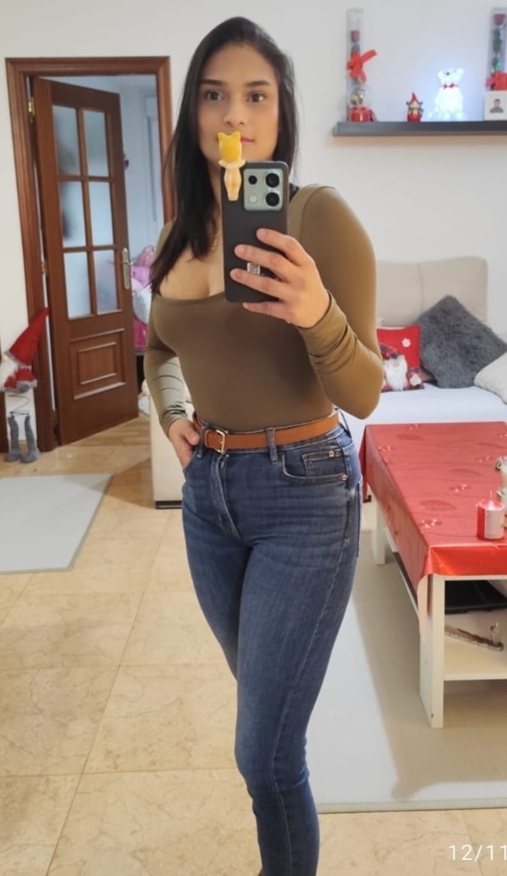 680615957|ROSSY|Chica