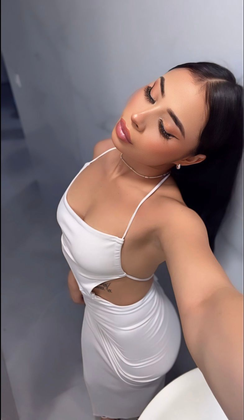 613953239|ISABELLA|Chica