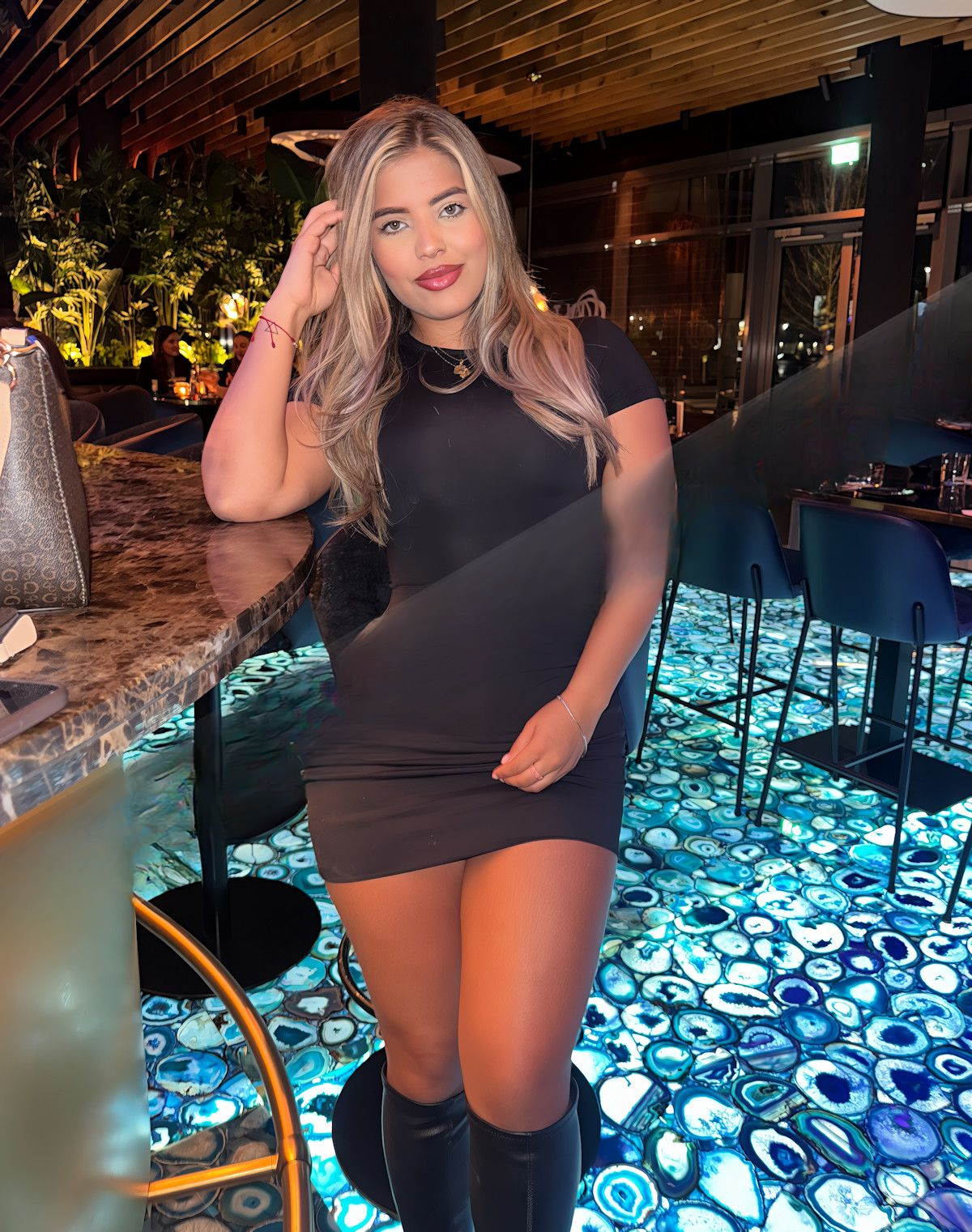 617626799|MARTINA|Chica