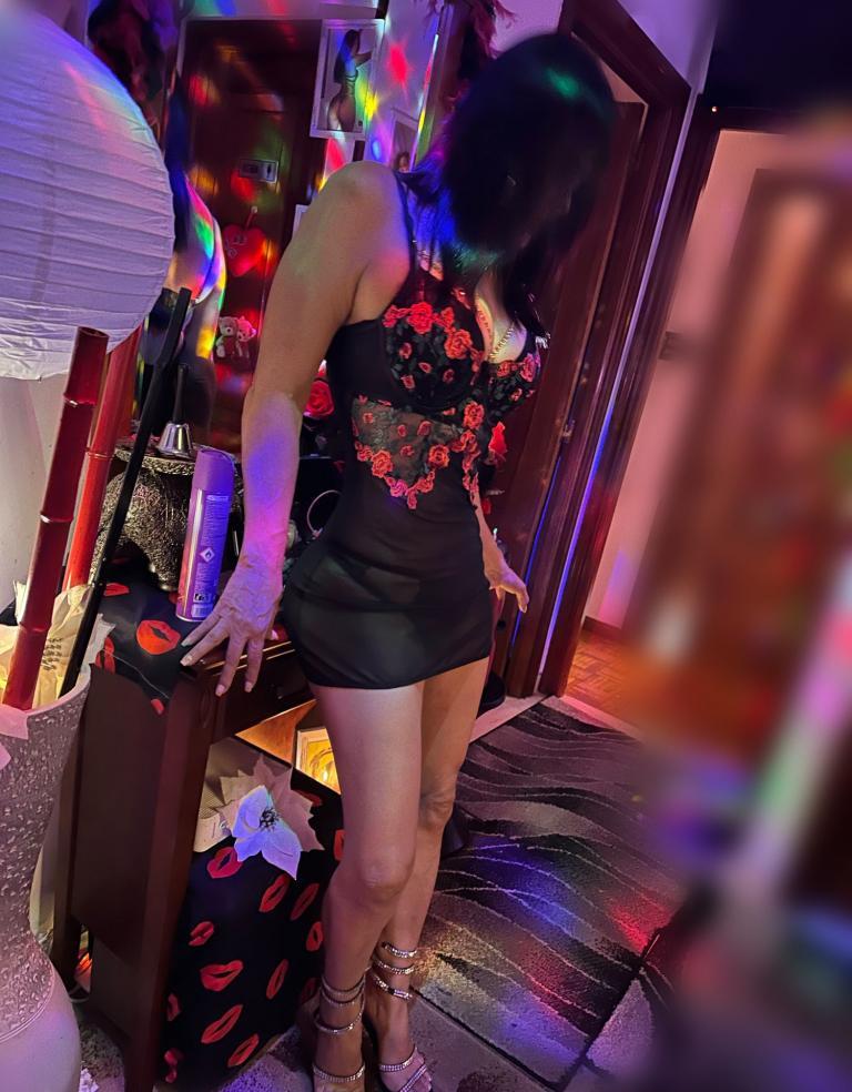613685983|LUNA|Chica