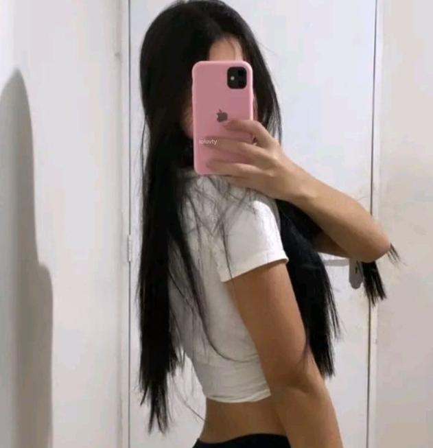 643901868|AINA|Chica