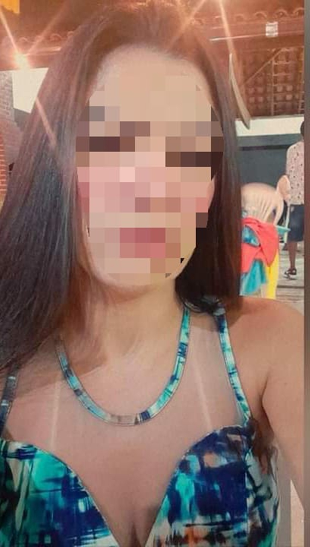 672425680|ANTONELA|Puta