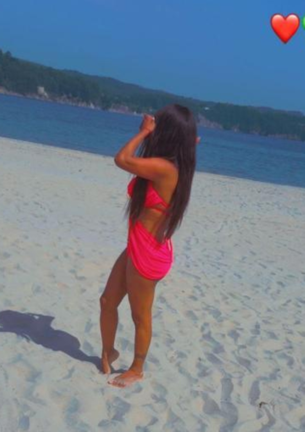 624528715|ZARINA|Chica