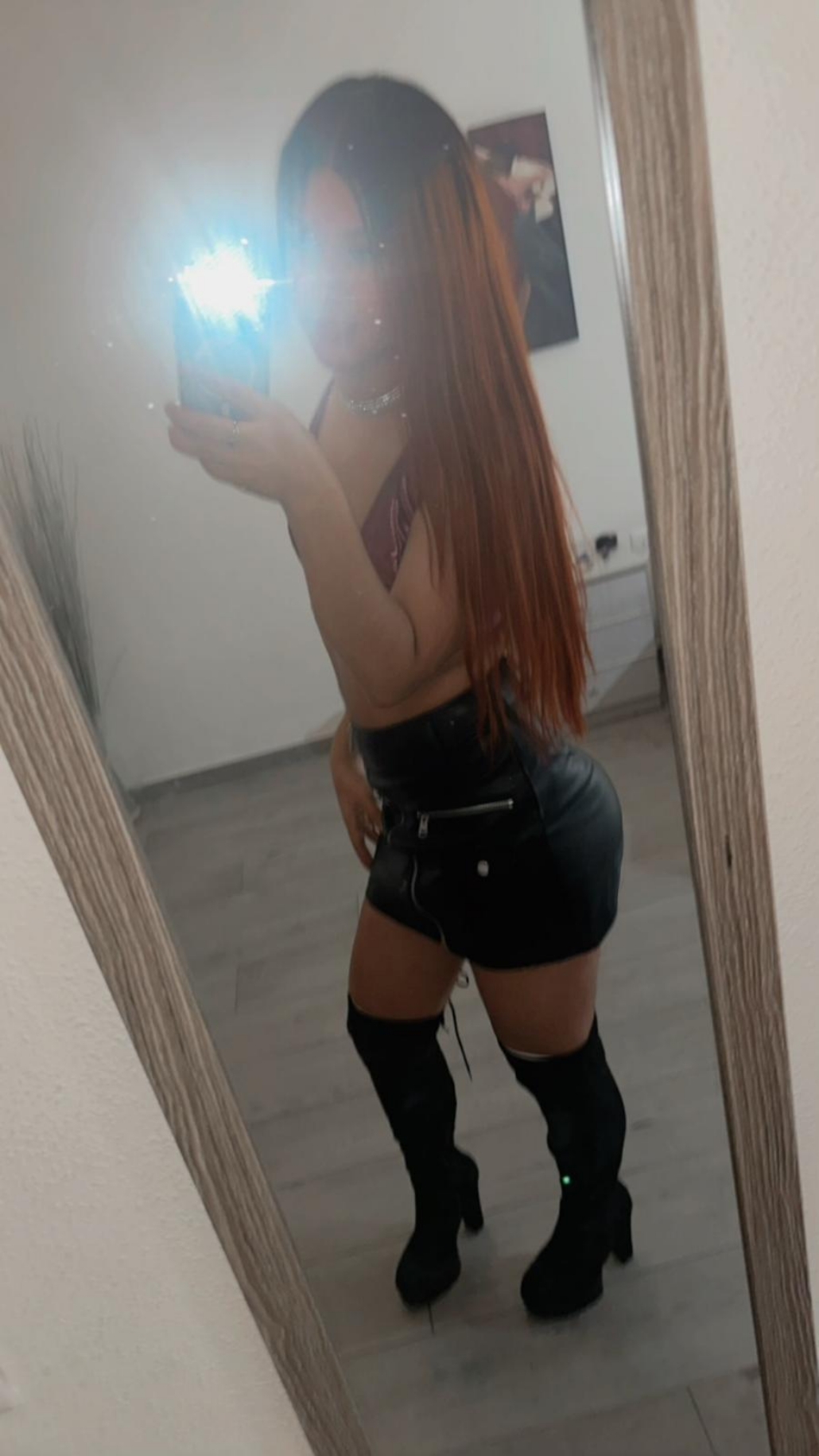 610007201|CHANEL|Travesti