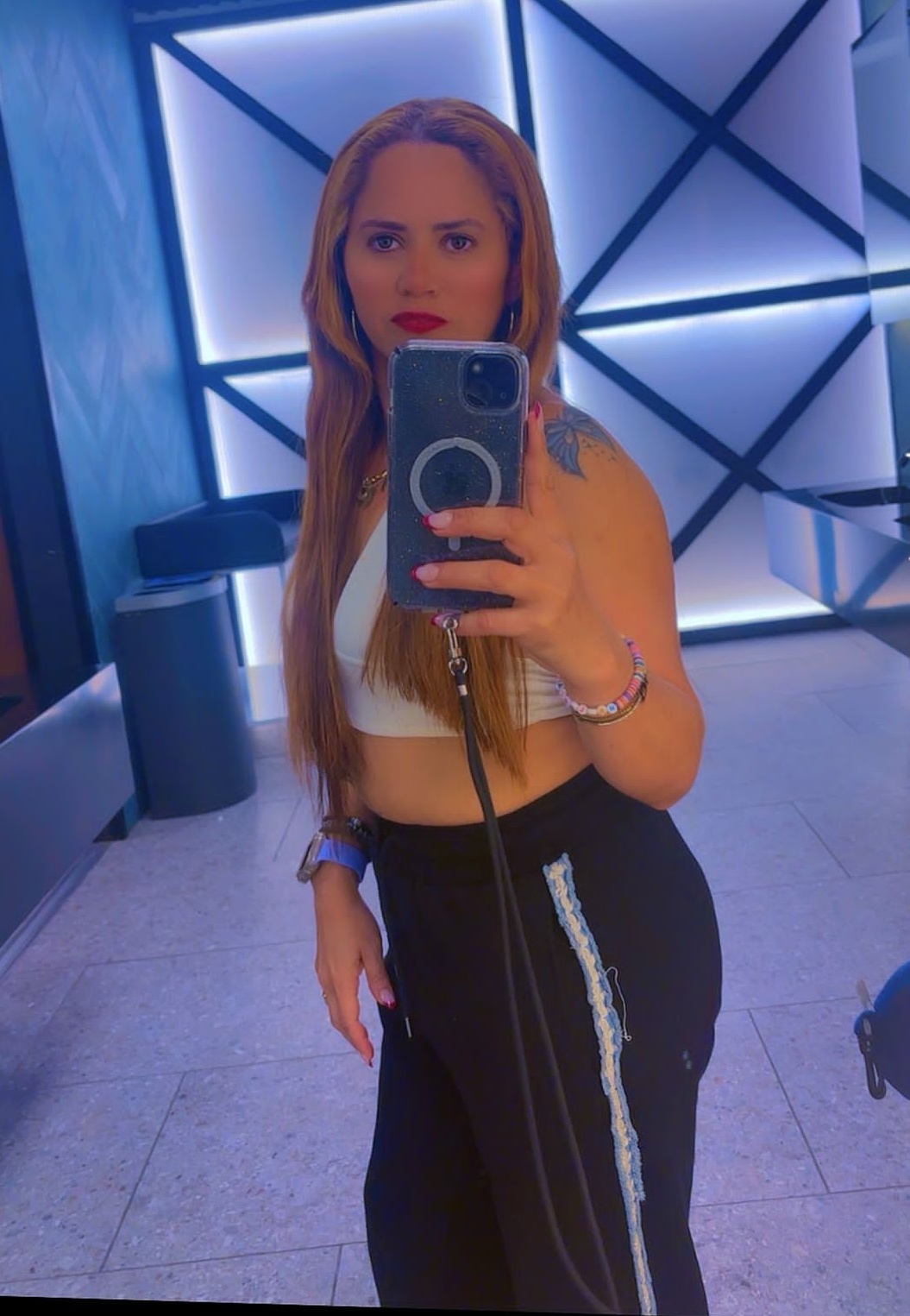 602029792|DEBORA|Chica