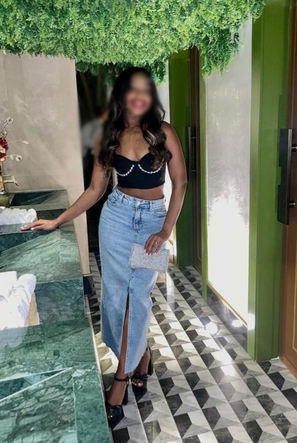 646684252|MARIANA|Chica