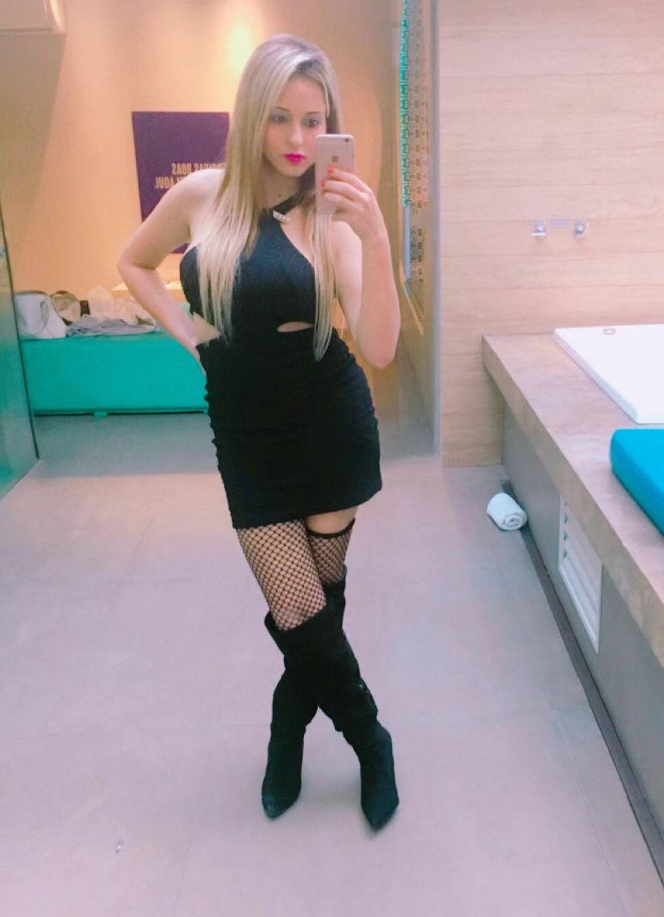 645412613|CRISTAL|Chica
