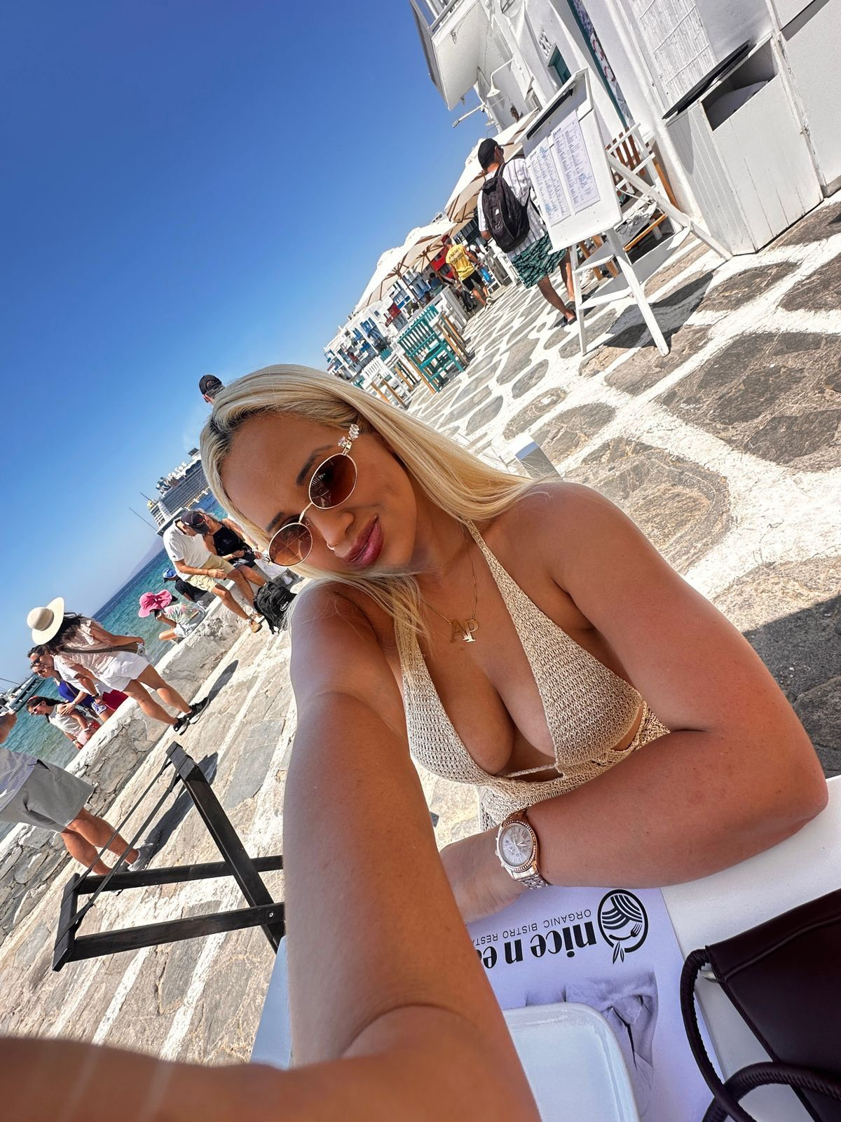 670724789|ANA|Chica