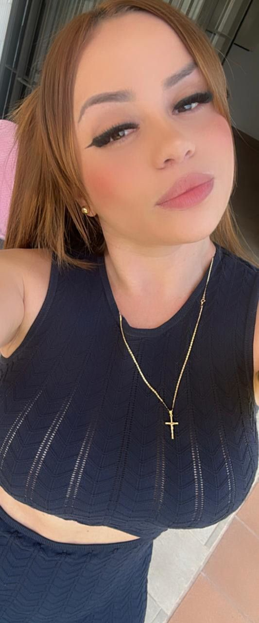 613467639|CELESTE|Chica